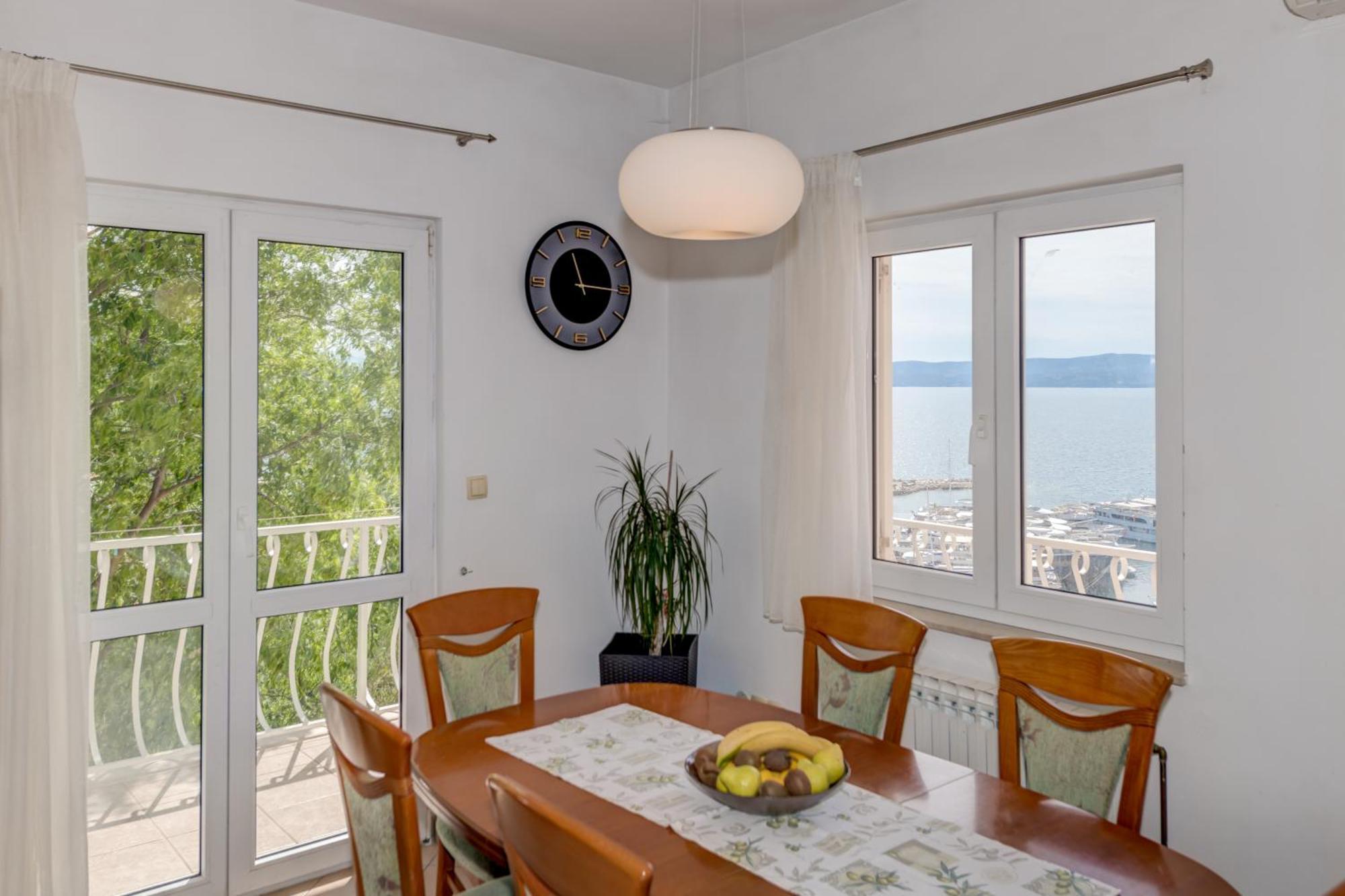 Apartment Krilo Jesenice Bagian luar foto