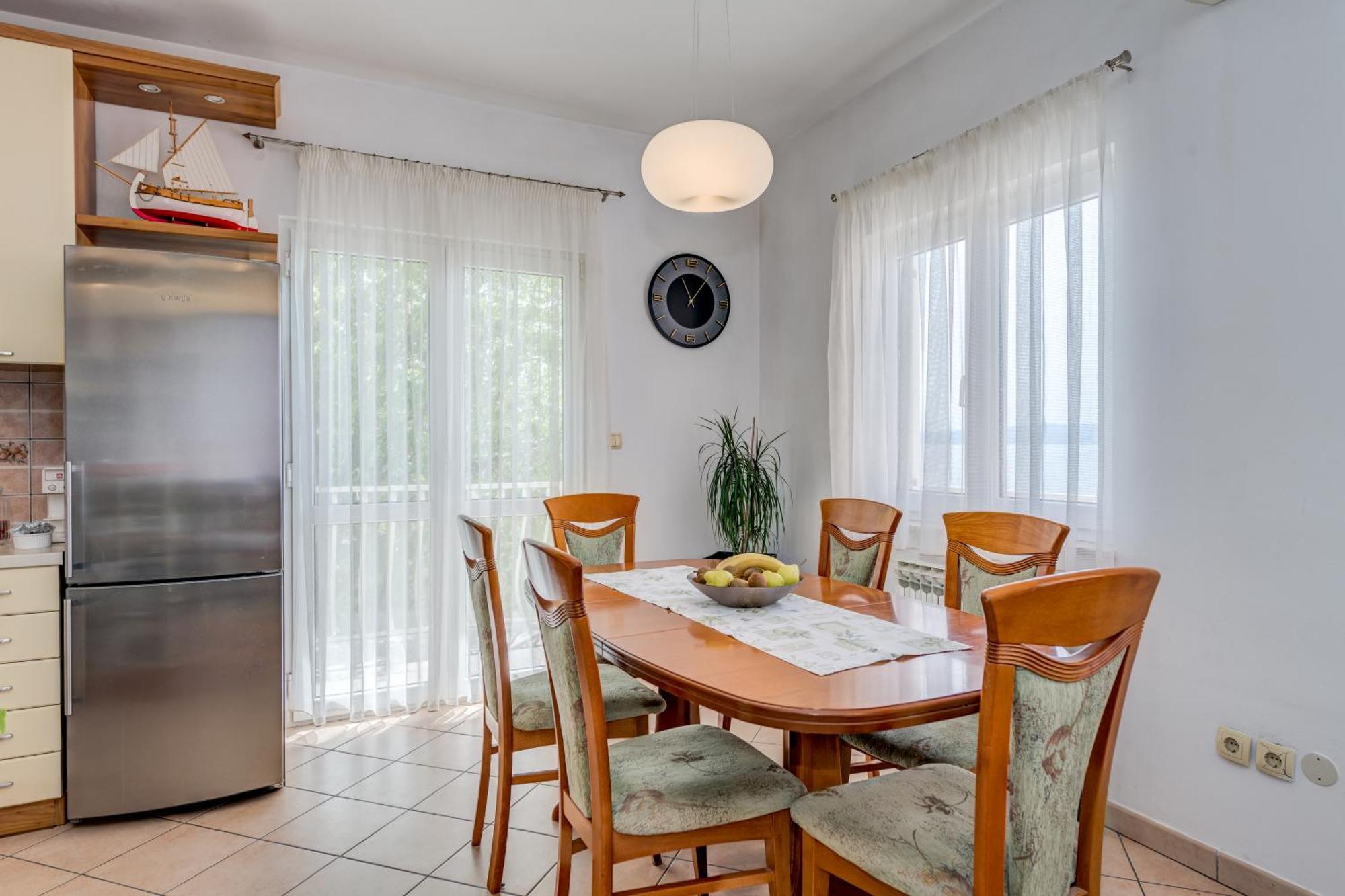 Apartment Krilo Jesenice Bagian luar foto
