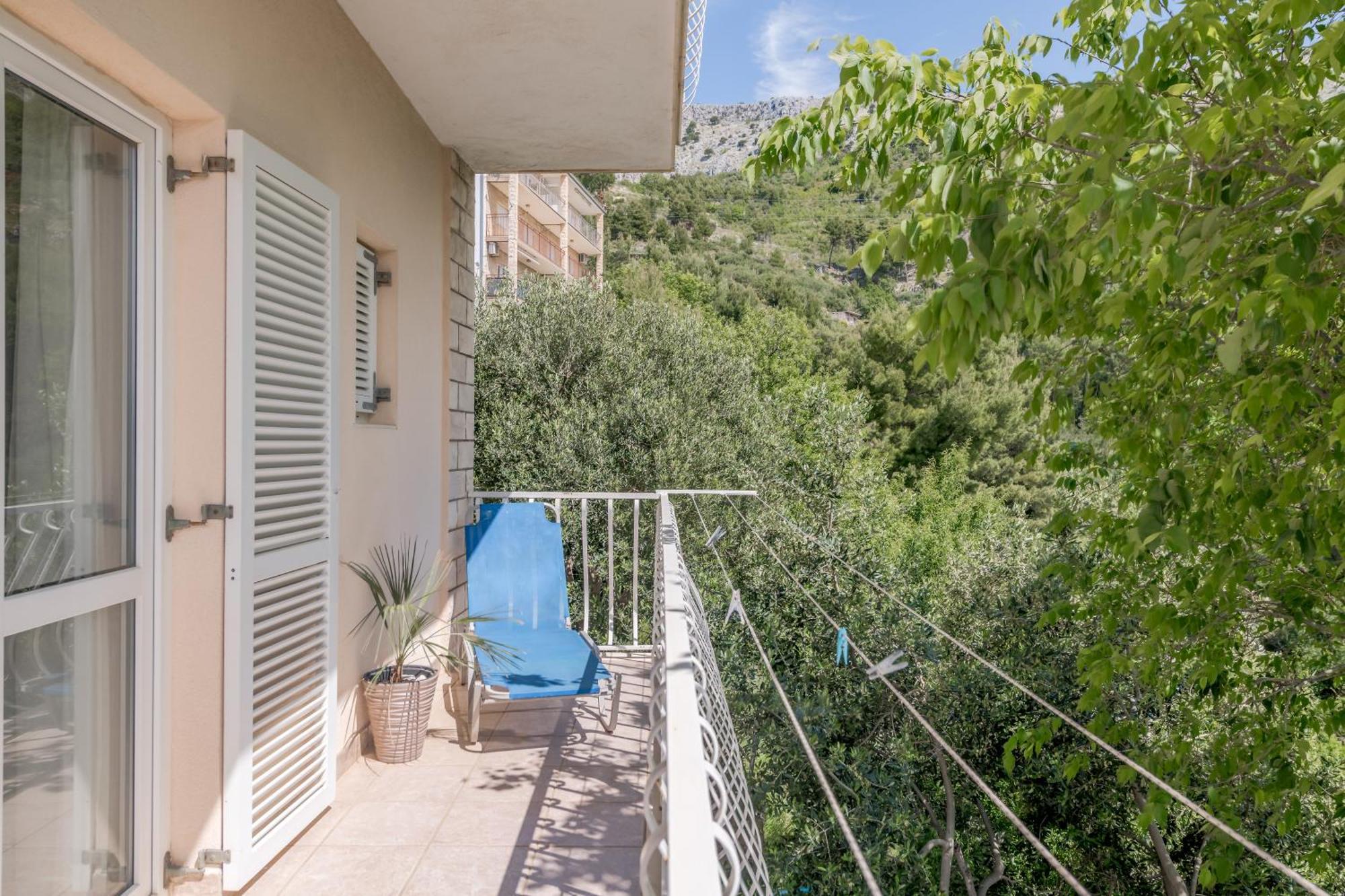 Apartment Krilo Jesenice Bagian luar foto