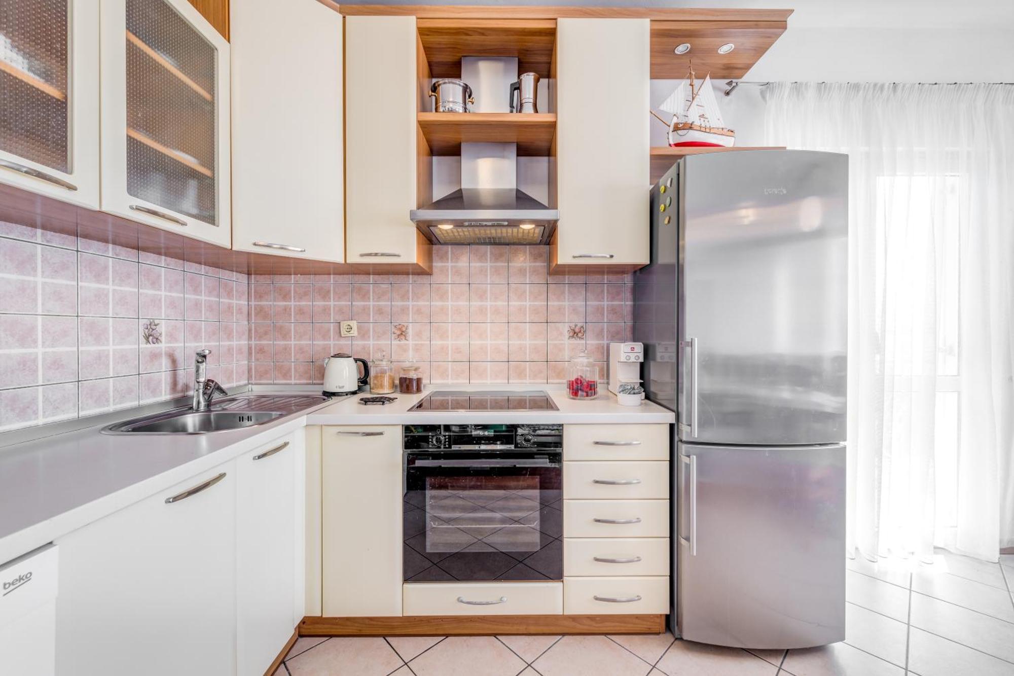 Apartment Krilo Jesenice Bagian luar foto