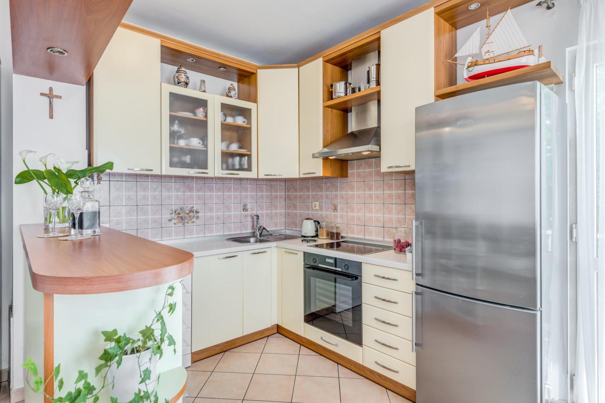 Apartment Krilo Jesenice Bagian luar foto