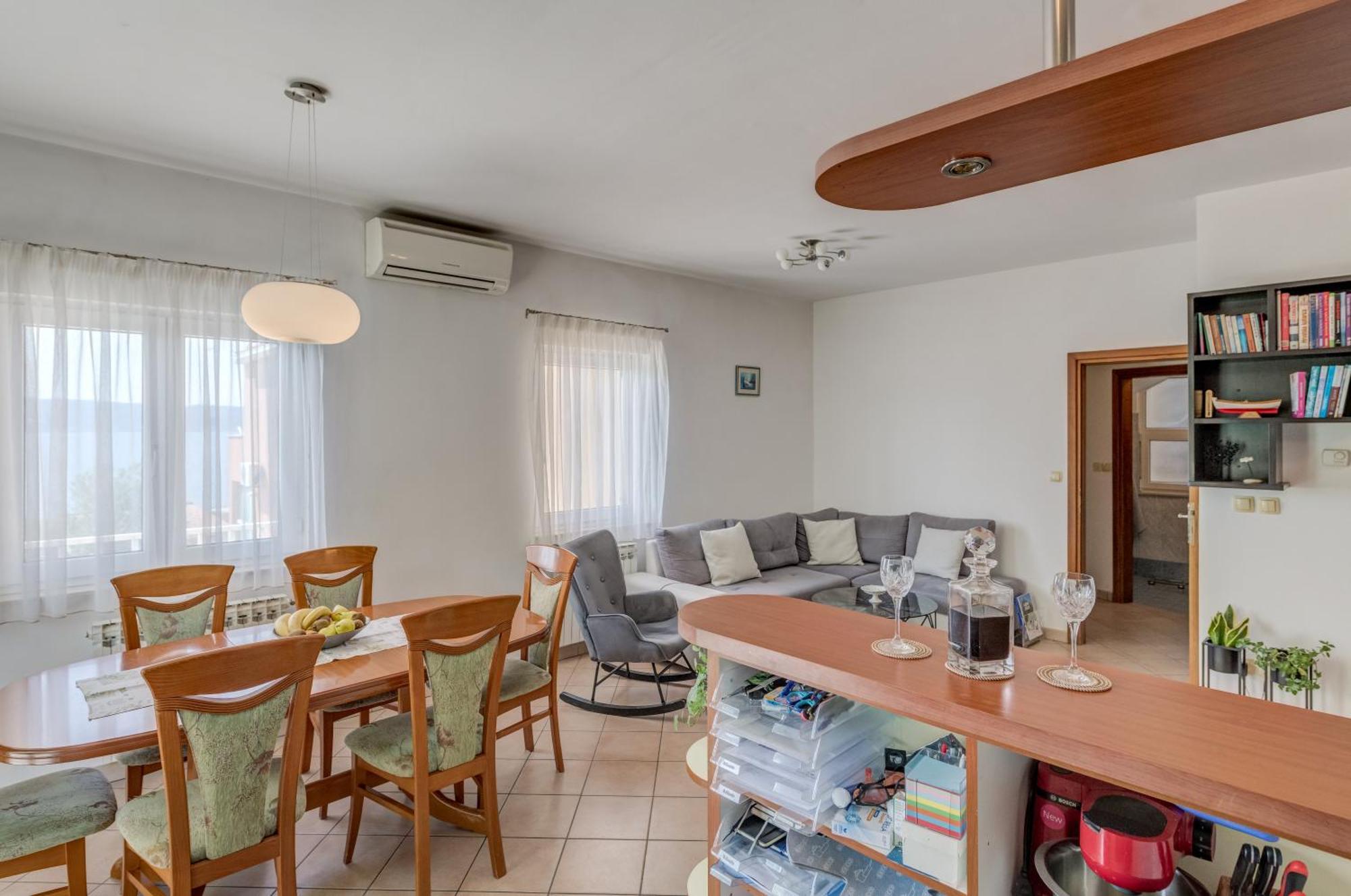 Apartment Krilo Jesenice Bagian luar foto
